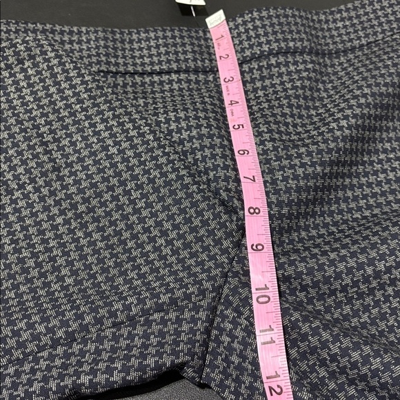 Talbots Houndstooth pattern, lined,zipper side & button closure - Picture 10 of 10